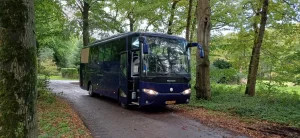 Grote blauwe rouwbus - foto 2